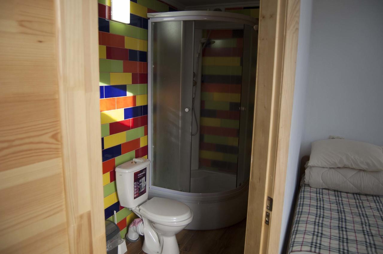 Hostel Mif Iwano-Frankiwsk Zewnętrze zdjęcie